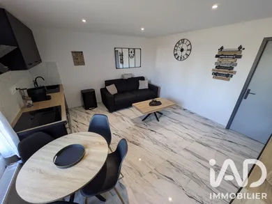 Apartment in La Chapelle-sur-Loire (37140)