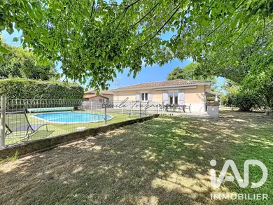 House in Val de Virvée (33240)