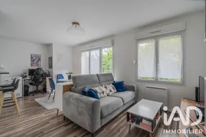 Appartement à Roissy-en-Brie (77680)