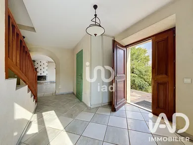 Farm in Sales (74150)