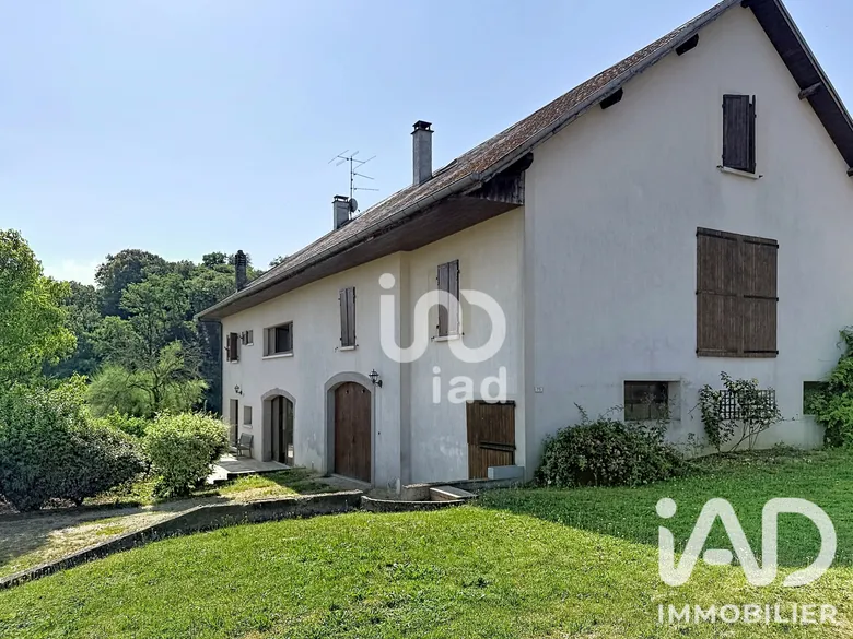 Maison 7 pièces 330 m² · à Sales · 330 m² · 845 000 €