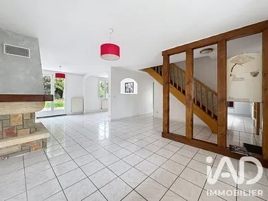 Traditional house in Saint-Michel-sur-Orge (91240)