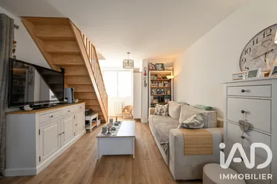 Apartment in Ozoir-la-Ferrière (77330)