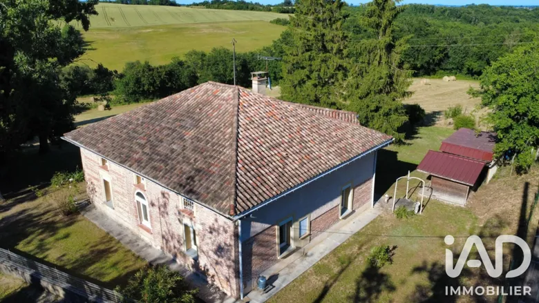 Maison 7 pièces 190 m² · à Cazes-Mondenard · 190 m² · 267 000 €