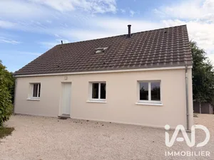Maison traditionnelle à Oison (45170)