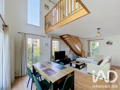 Duplex in Lyon (69008)