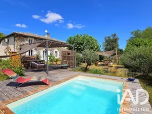 House in Salles (33770)