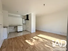 Apartment in Melun (77000)