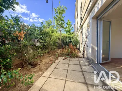 Apartment in Melun (77000)
