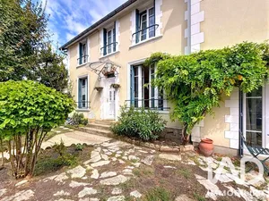 Maison à Conflans-Sainte-Honorine (78700)