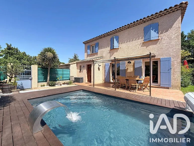 Maison 5 pièces 117 m² · à Salon-de-Provence · 116,6 m² · 430 000 €