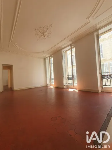 Apartment in Marseille (13001)