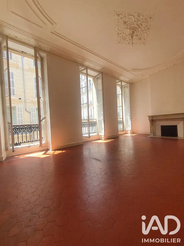 Appartement 4 pièces 93 m² · à Marseille · 93 m² · 240 000 €