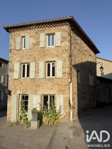 Maison de village à Colombier-le-Jeune (07270)