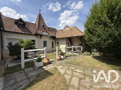 Maison de ville à Bois-le-Roi (77590)