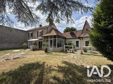 Maison de ville à Bois-le-Roi (77590)