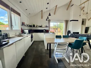 Detached house in Montréverd (85260)