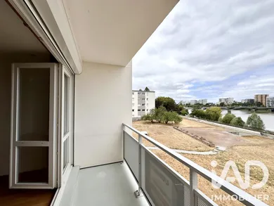 Apartment in Saint-Sébastien-sur-Loire (44230)