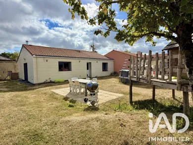 Detached house in L'Herbergement (85260)