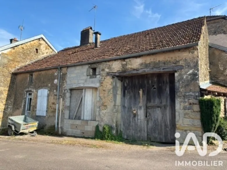 Garage à Champsevraine (52500) · 13 000 €