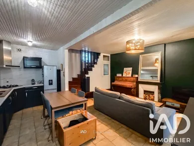 Townhouse in Meulan-en-Yvelines (78250)