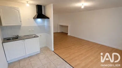 Apartment in Saint-Gervais-sur-Roubion (26160)