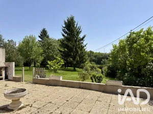 House in Saint-Cyr-sur-Loire (37540)