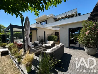 Maison d'architecte à Opio (06650)