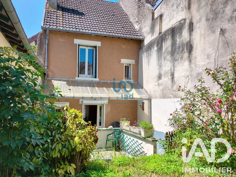 Maison 5 pièces 133 m² · à Bonny-sur-Loire · 133 m² · 92 000 €