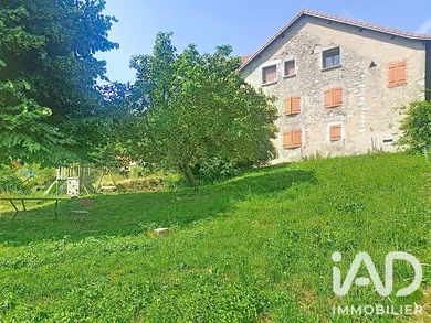 Maison de village à Savigny (74520)