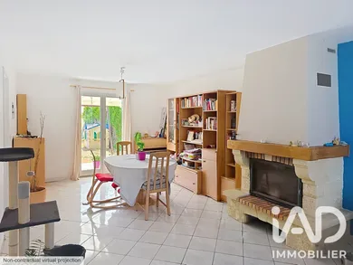 Pavillon à Bray-sur-Seine (77480)
