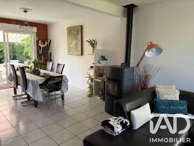 Maison de village à Rumigny (80680)