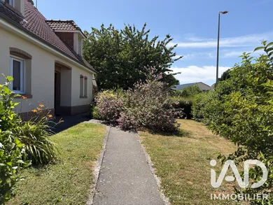 Maison de village à Rumigny (80680)