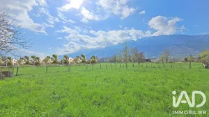 Building plot in Pontcharra (38530)