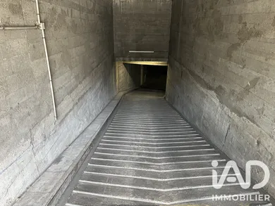 Parking à Montrouge (92120)