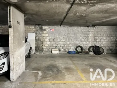 Parking à Montrouge (92120)