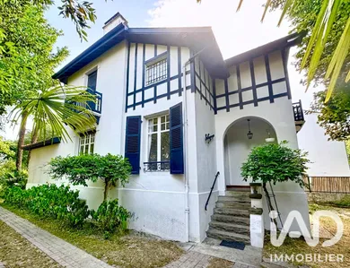 House in Pau (64000)