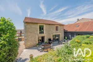 Maison de village à Guignicourt-sur-Vence (08430)