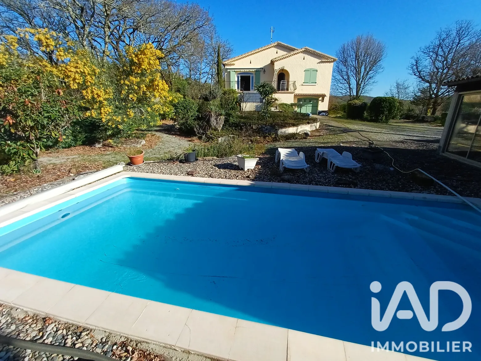 Vente maison à Vogüé (07200) : maison de campagne 7 pièces 158 m² - 2109349 — 2