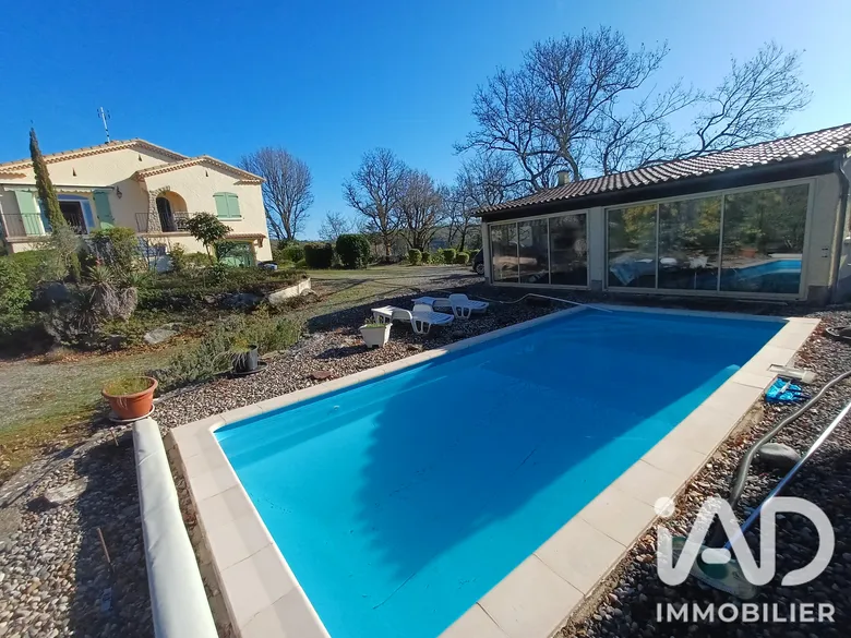 Maison 7 pièces 158 m² · à Vogüé · 158 m² · 330 000 €