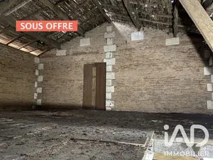 Barn in Le Pizou (24700)