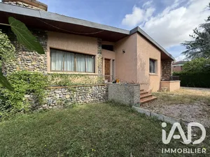 Architectural house in Saint-Alban (31140)