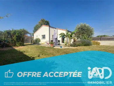 House in Orée d'Anjou (49270)