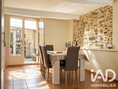 Maison de campagne à Vouvant (85120)