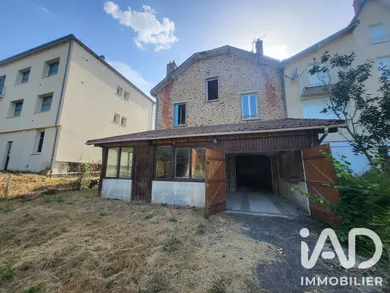 Maison de village à Saint-Victurnien (87420)