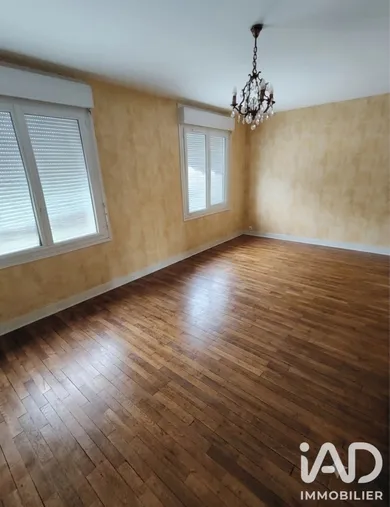 Apartment in Tours (37100)