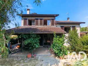 Maison traditionnelle à Saint-Priest (69800)
