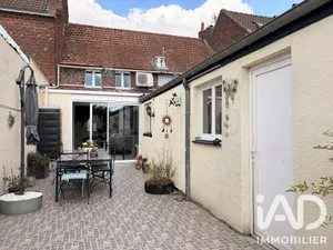 Townhouse in Gondecourt (59147)