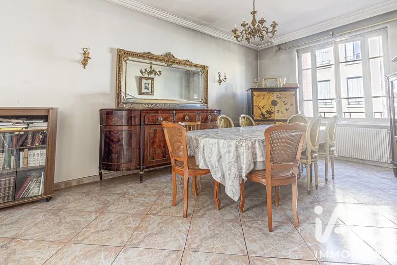 Maison 7 pièces 150 m² · à Villeurbanne · 150 m² · 700 000 €