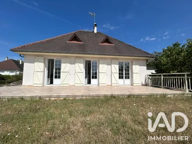 Maison traditionnelle à La Chaussée-Saint-Victor (41260)